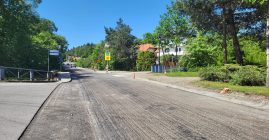Berdychów do skrzyżowania z drogą w kierunku Siekierczyna – Stara Wieś – zamknięta droga